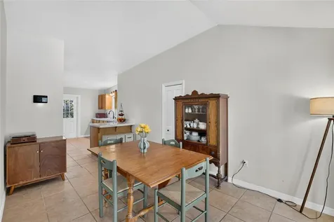 3625 8 Avenue N St Petersburg FL 33713