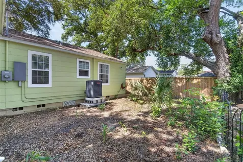 3625 8 Avenue N St Petersburg FL 33713