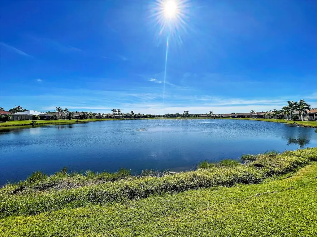 8938 Peregrine Way North Port FL 34287