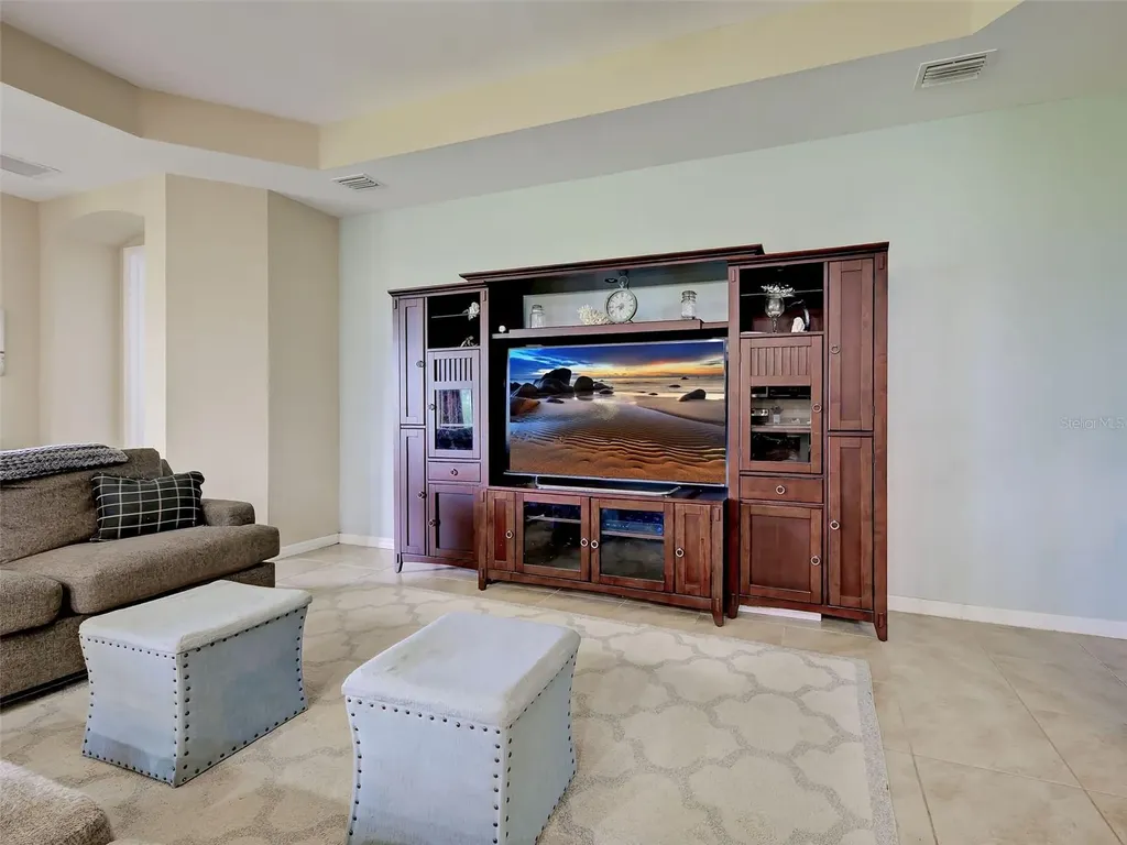 8938 Peregrine Way North Port FL 34287