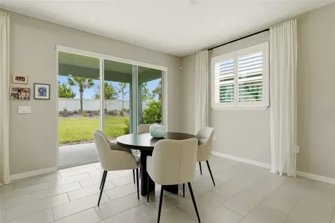 5715 Woodland Sage Drive Sarasota FL 34238
