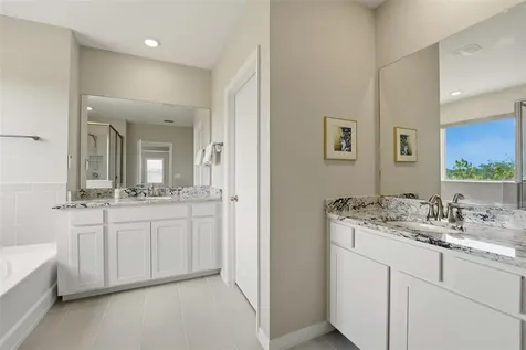 5715 Woodland Sage Drive Sarasota FL 34238