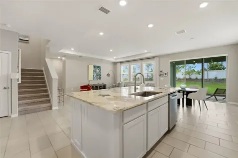 5715 Woodland Sage Drive Sarasota FL 34238