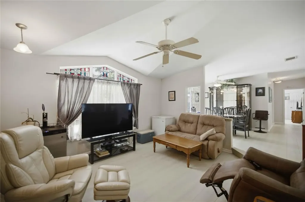 8420 County Road 109 Lady Lake FL 32159