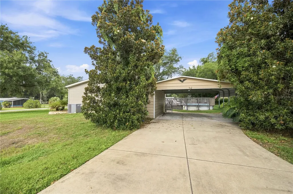 8420 County Road 109 Lady Lake FL 32159