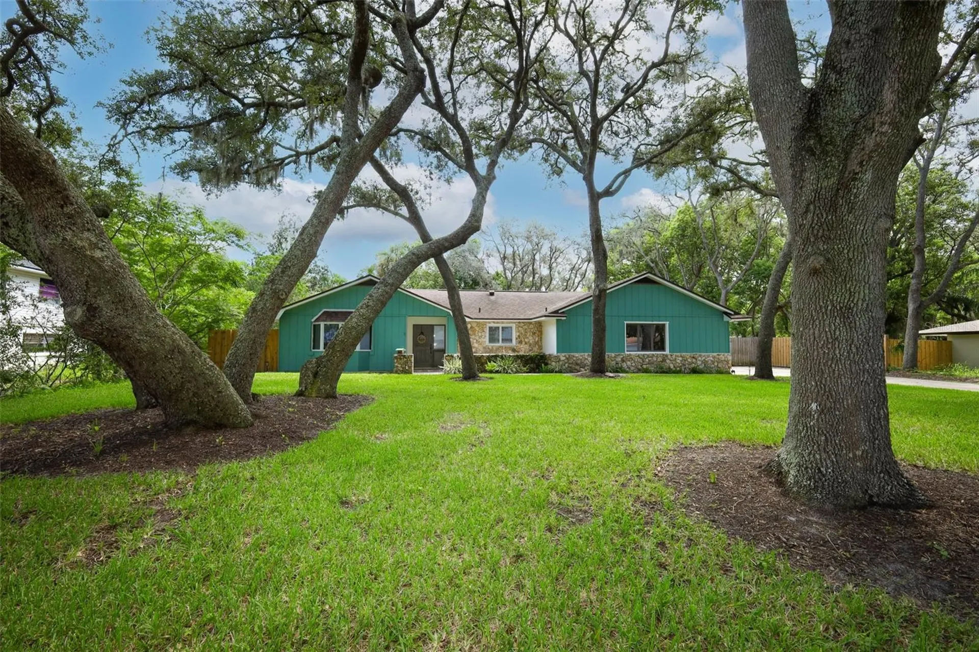 1015 Antelope Trail Winter Springs FL 32708