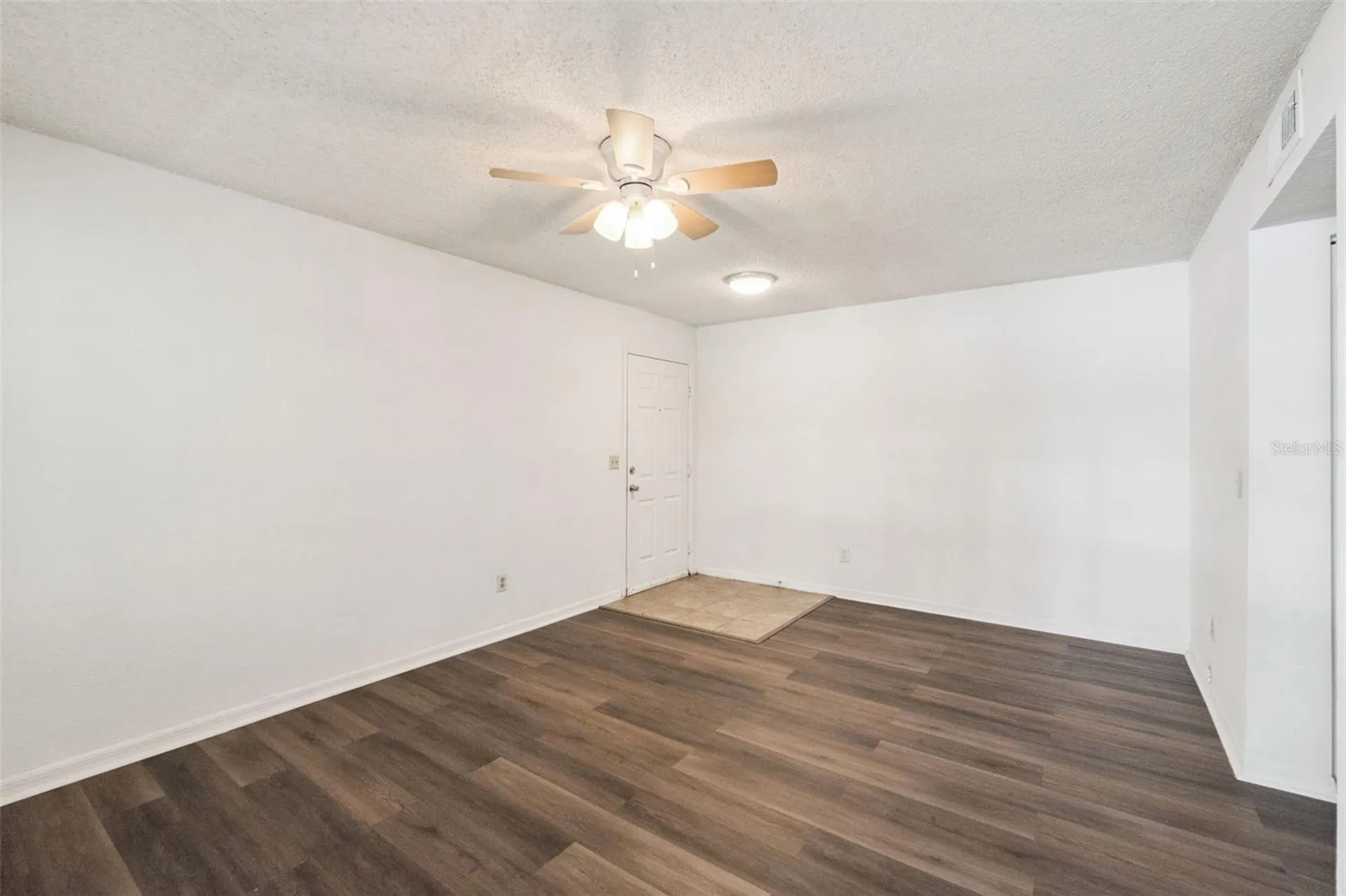 1039 S Hiawassee Road Orlando FL 32835