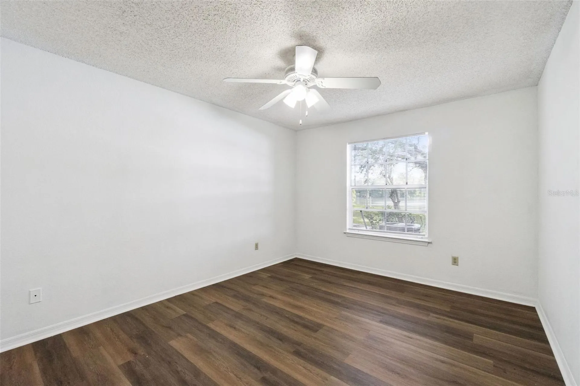1039 S Hiawassee Road Orlando FL 32835