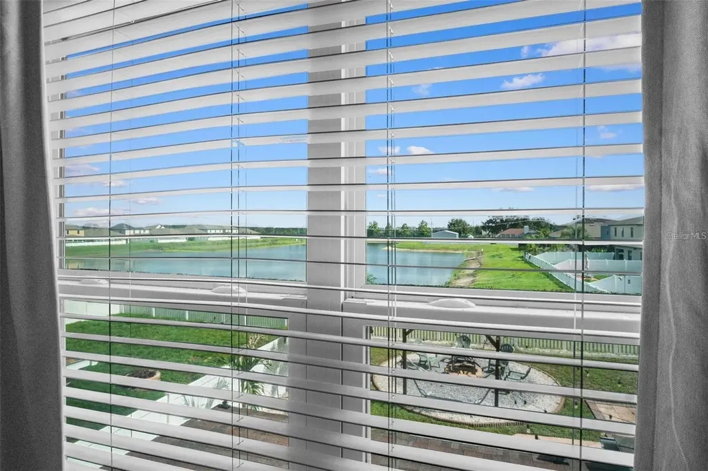 10624 Aldo Moro Drive Wimauma FL 33598