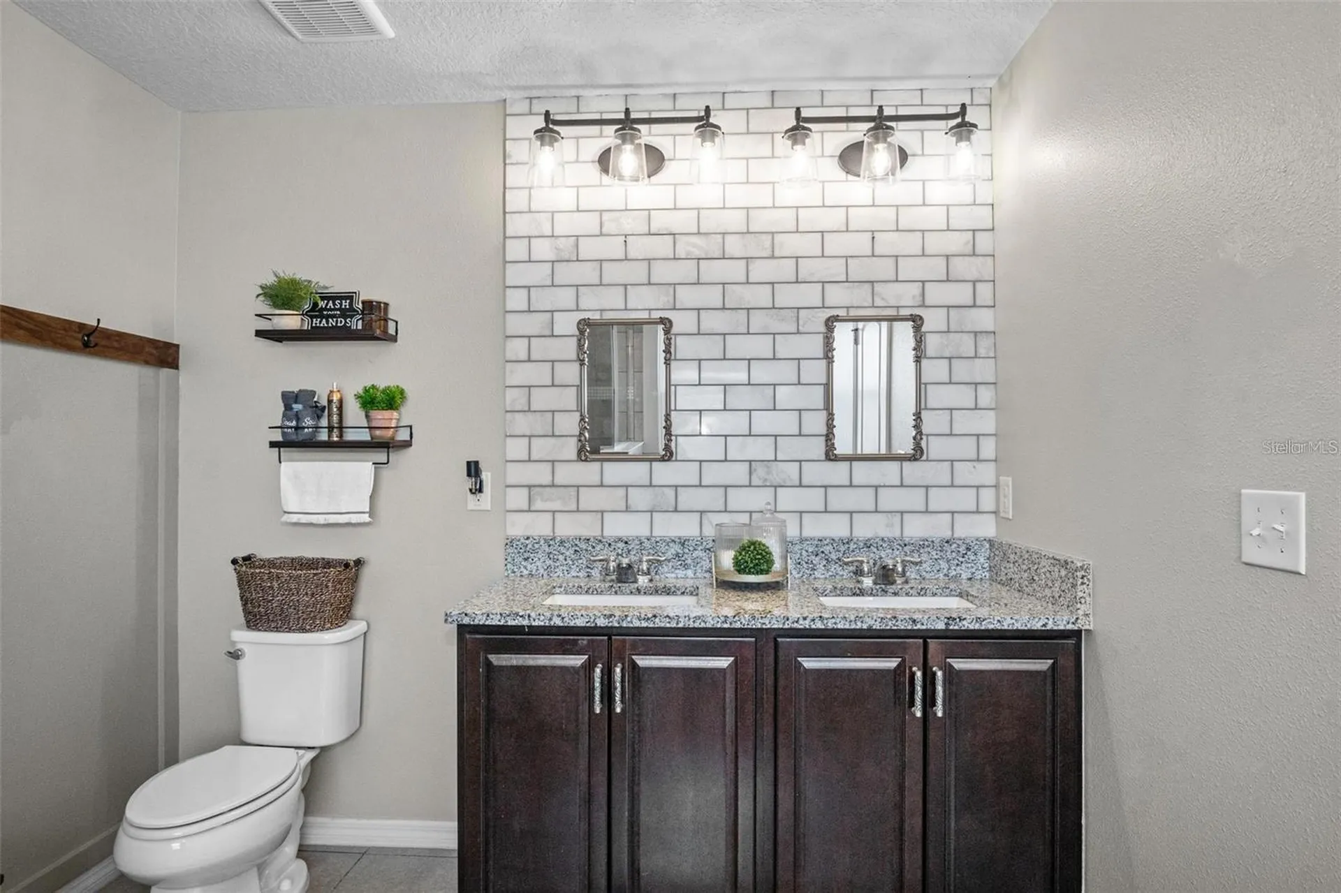 10624 Aldo Moro Drive Wimauma FL 33598