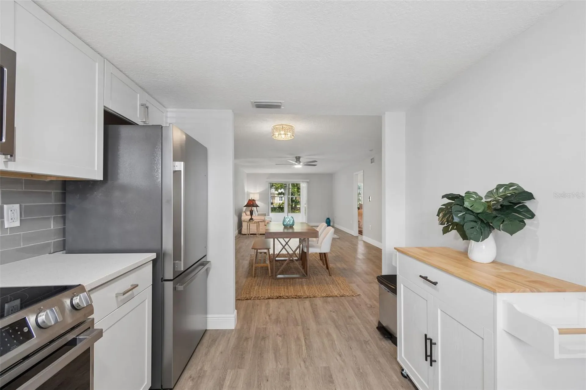 3074 Lake Bayshore Drive Bradenton FL 34205