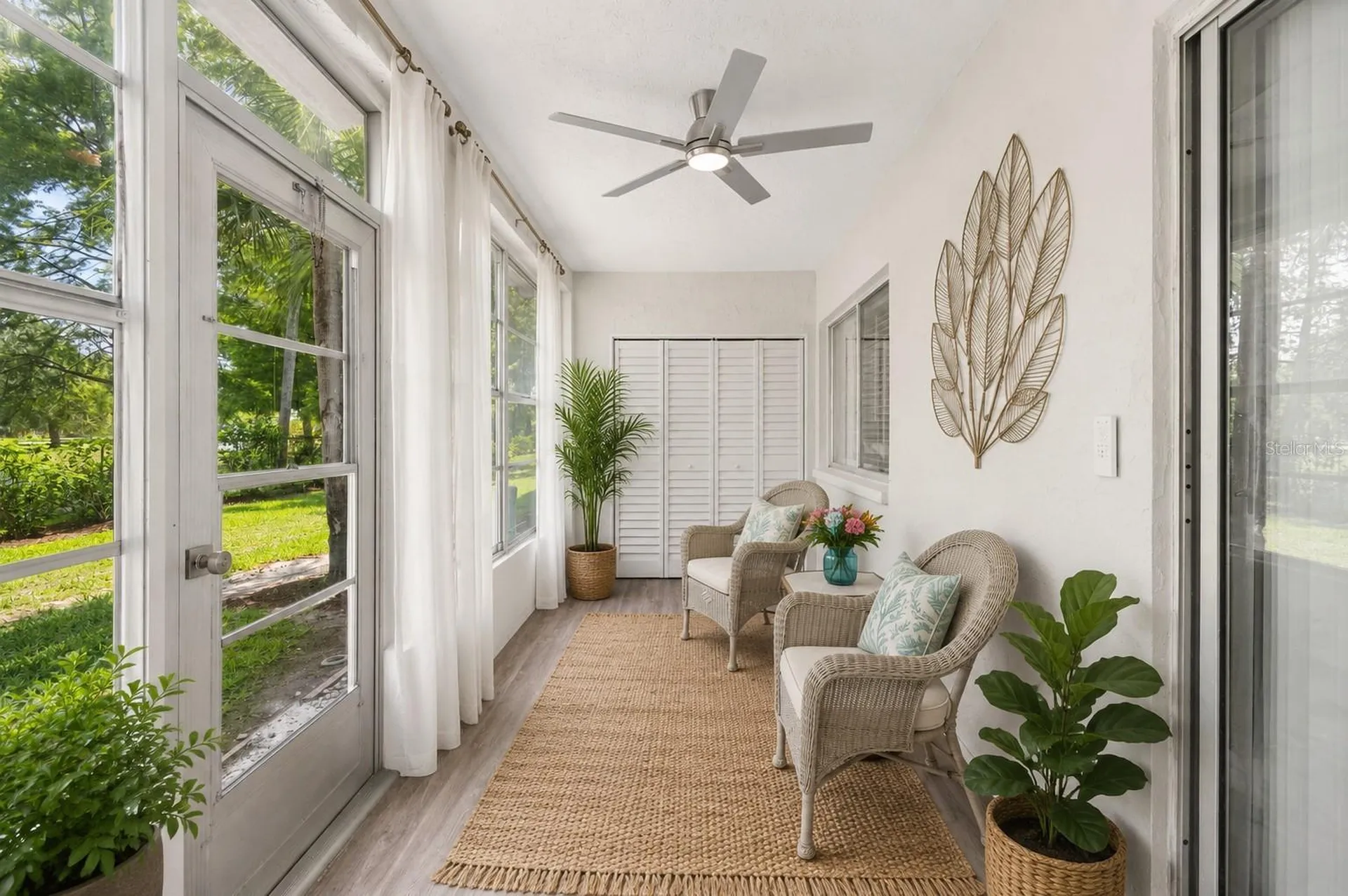 3074 Lake Bayshore Drive Bradenton FL 34205
