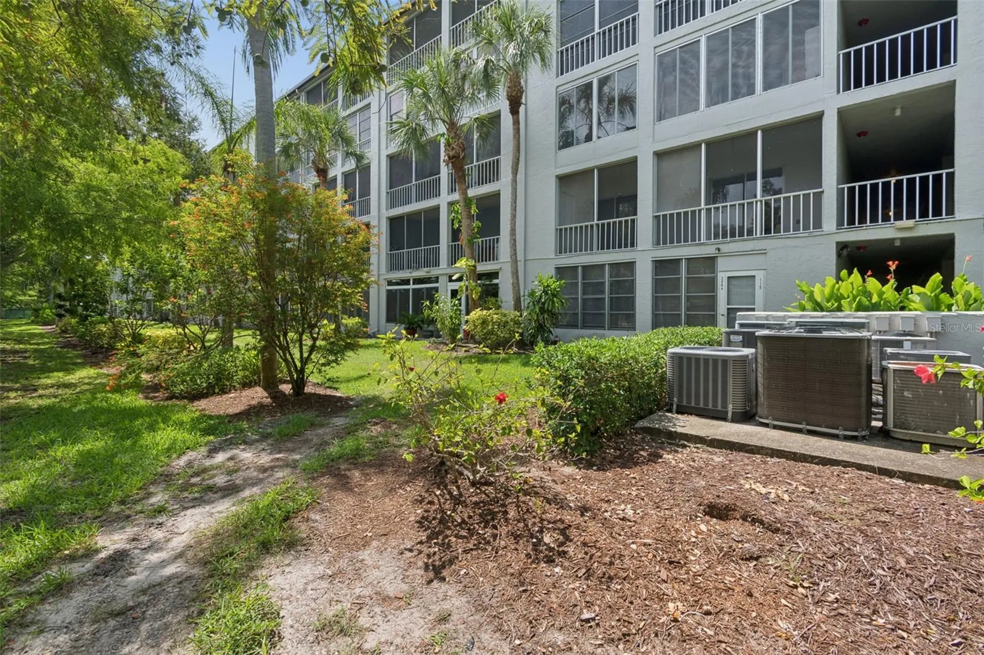 3074 Lake Bayshore Drive Bradenton FL 34205