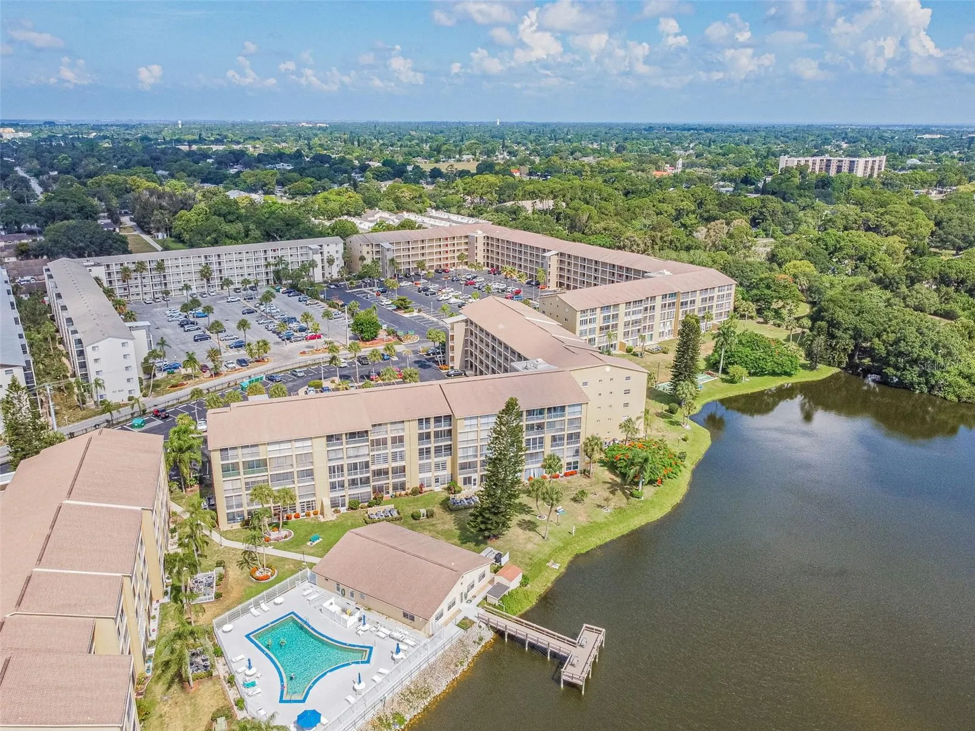 3074 Lake Bayshore Drive Bradenton FL 34205