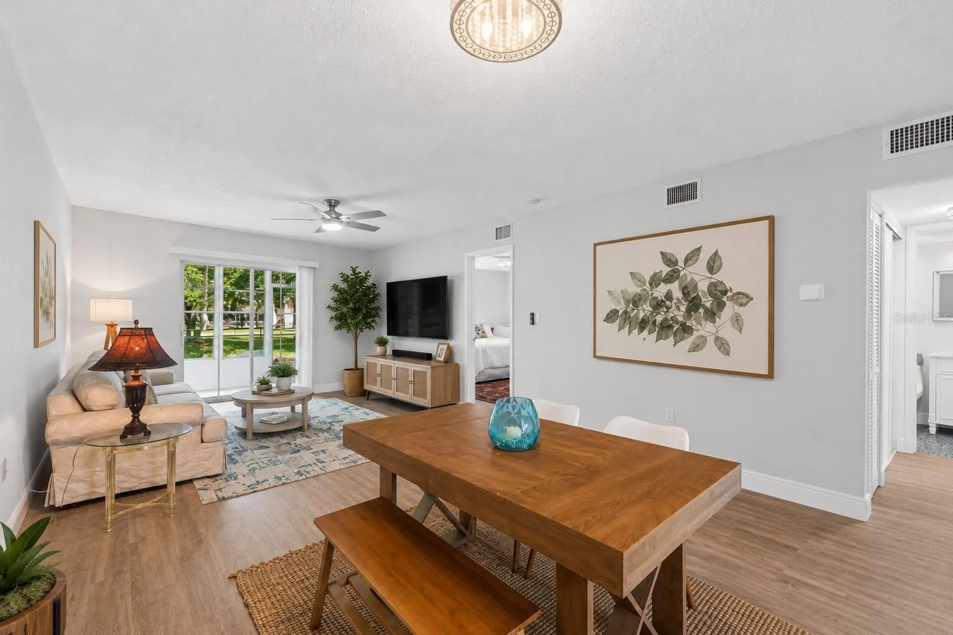 3074 Lake Bayshore Drive Bradenton FL 34205