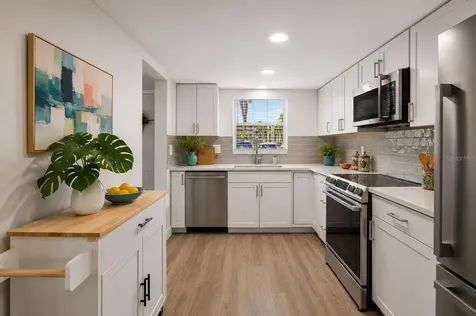 3074 Lake Bayshore Drive Bradenton FL 34205