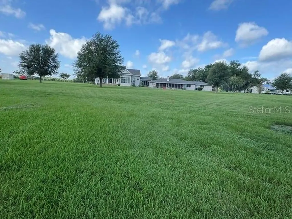 35934 Gatch Road Eustis FL 32736