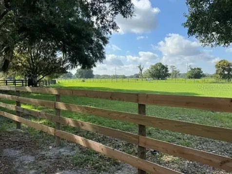 35934 Gatch Road Eustis FL 32736