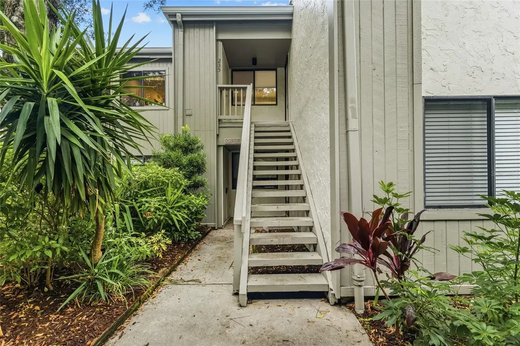 1508 Pelican Cove Road Sarasota FL 34231