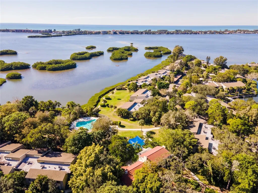 1508 Pelican Cove Road Sarasota FL 34231