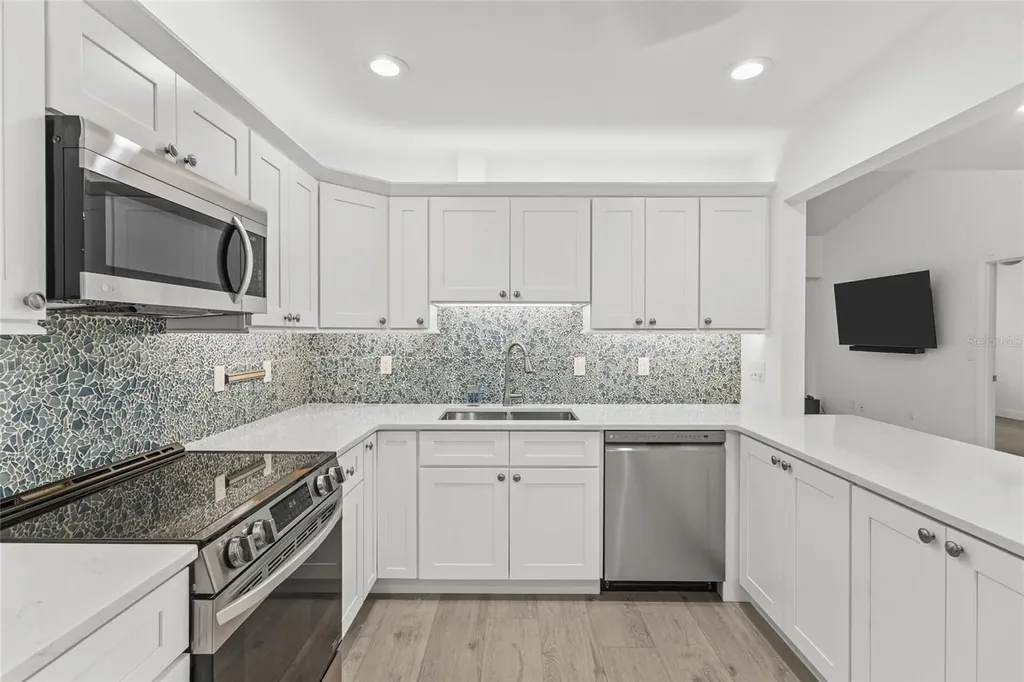1508 Pelican Cove Road Sarasota FL 34231