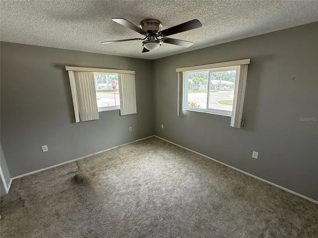 4212 Neil Lane Bradenton FL 34208