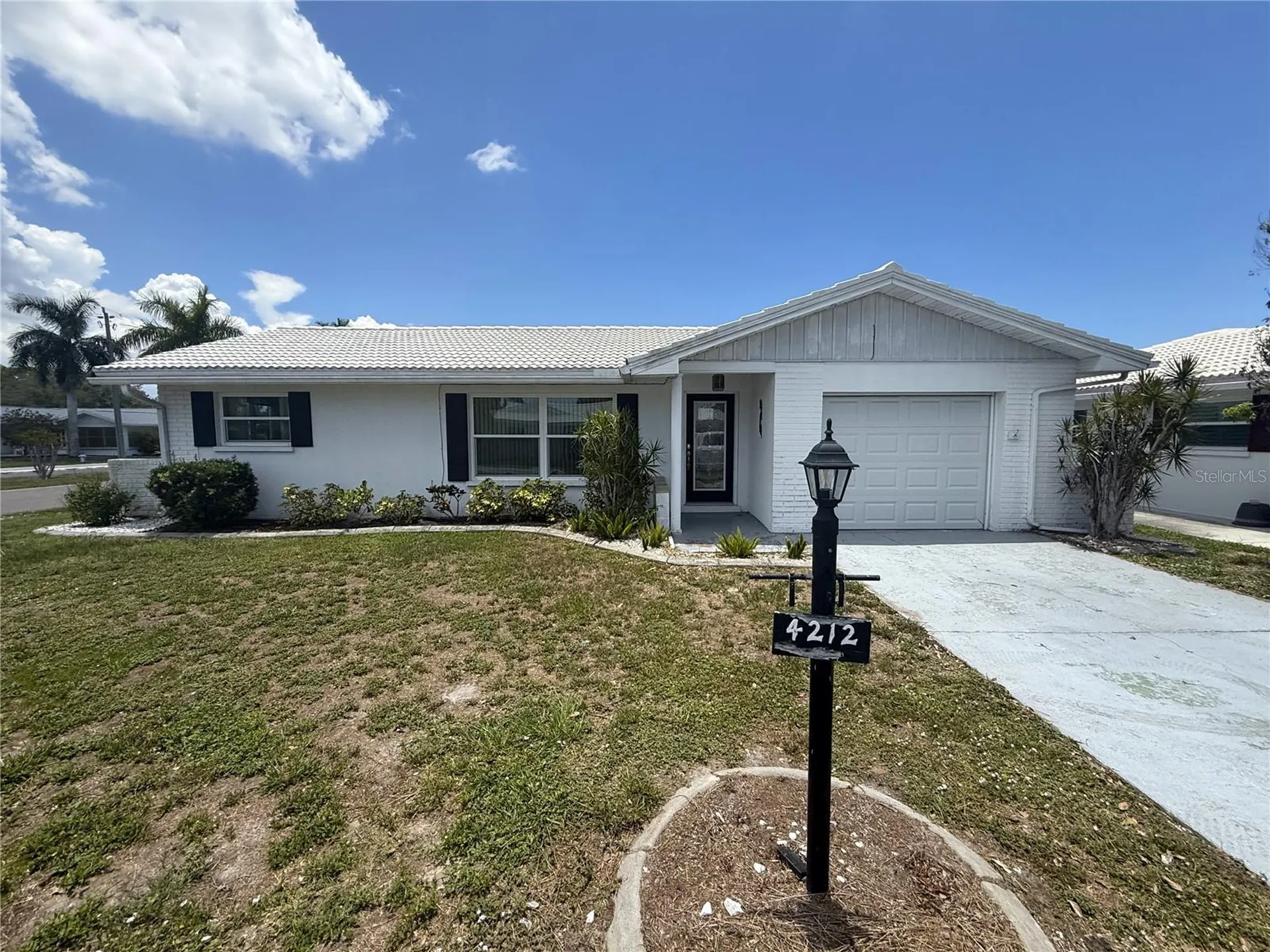 4212 Neil Lane Bradenton FL 34208