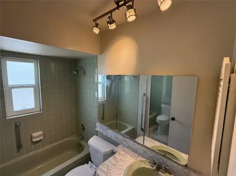 4212 Neil Lane Bradenton FL 34208