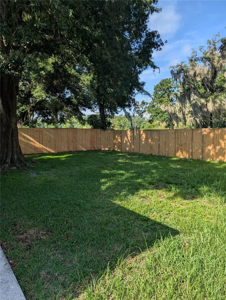 4205 Barret Avenue Plant City FL 33566