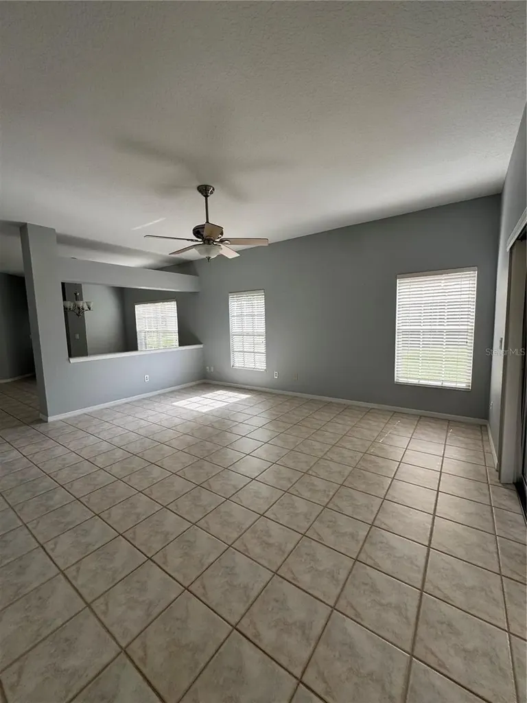 5754 Parkview Lake Drive Orlando FL 32821