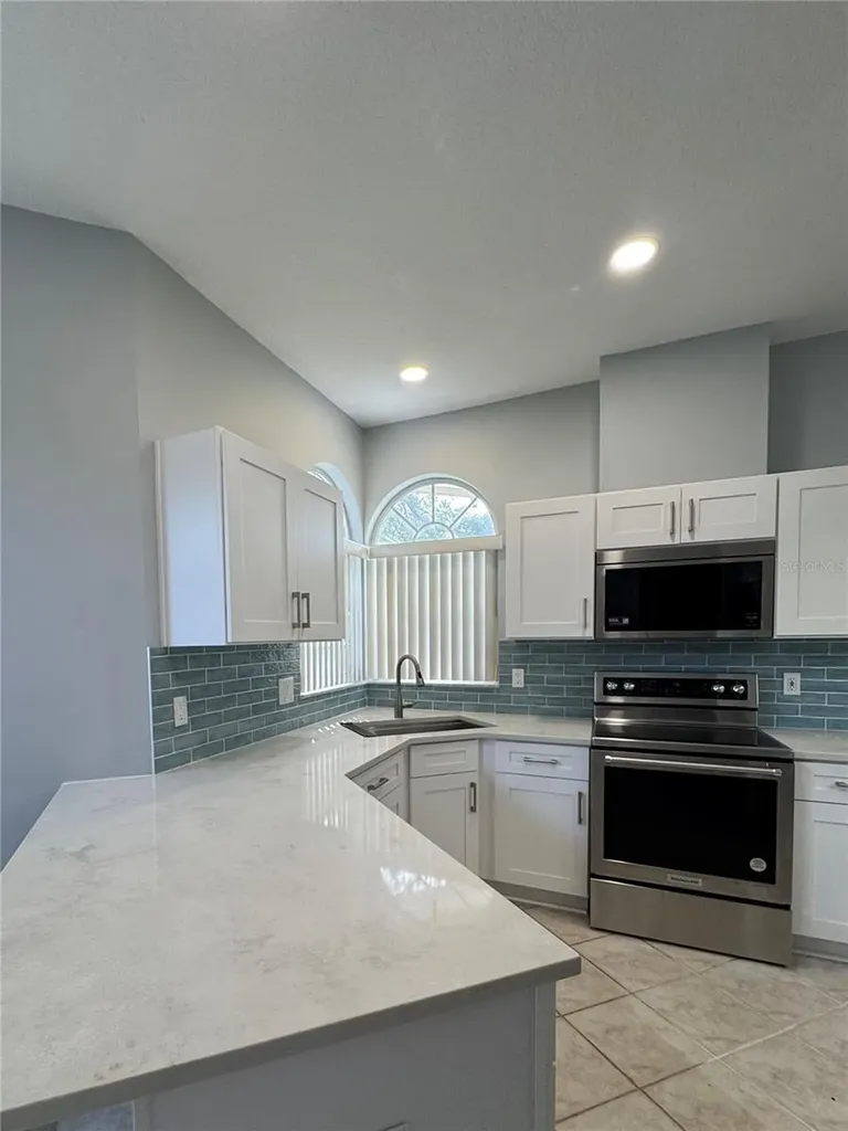 5754 Parkview Lake Drive Orlando FL 32821