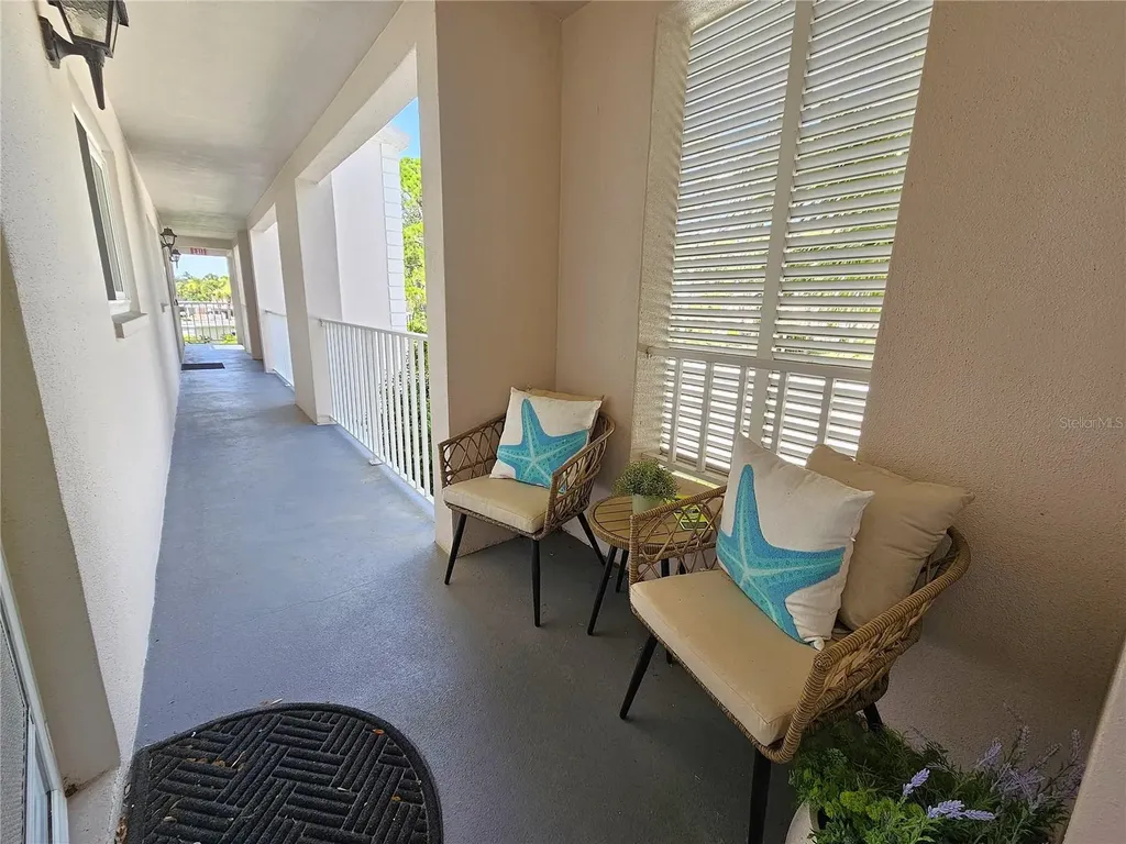 437 Cerromar Lane Venice FL 34293