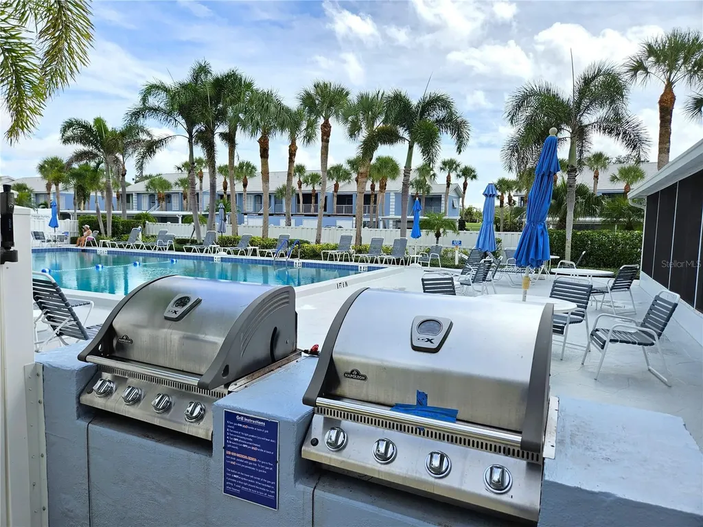 437 Cerromar Lane Venice FL 34293