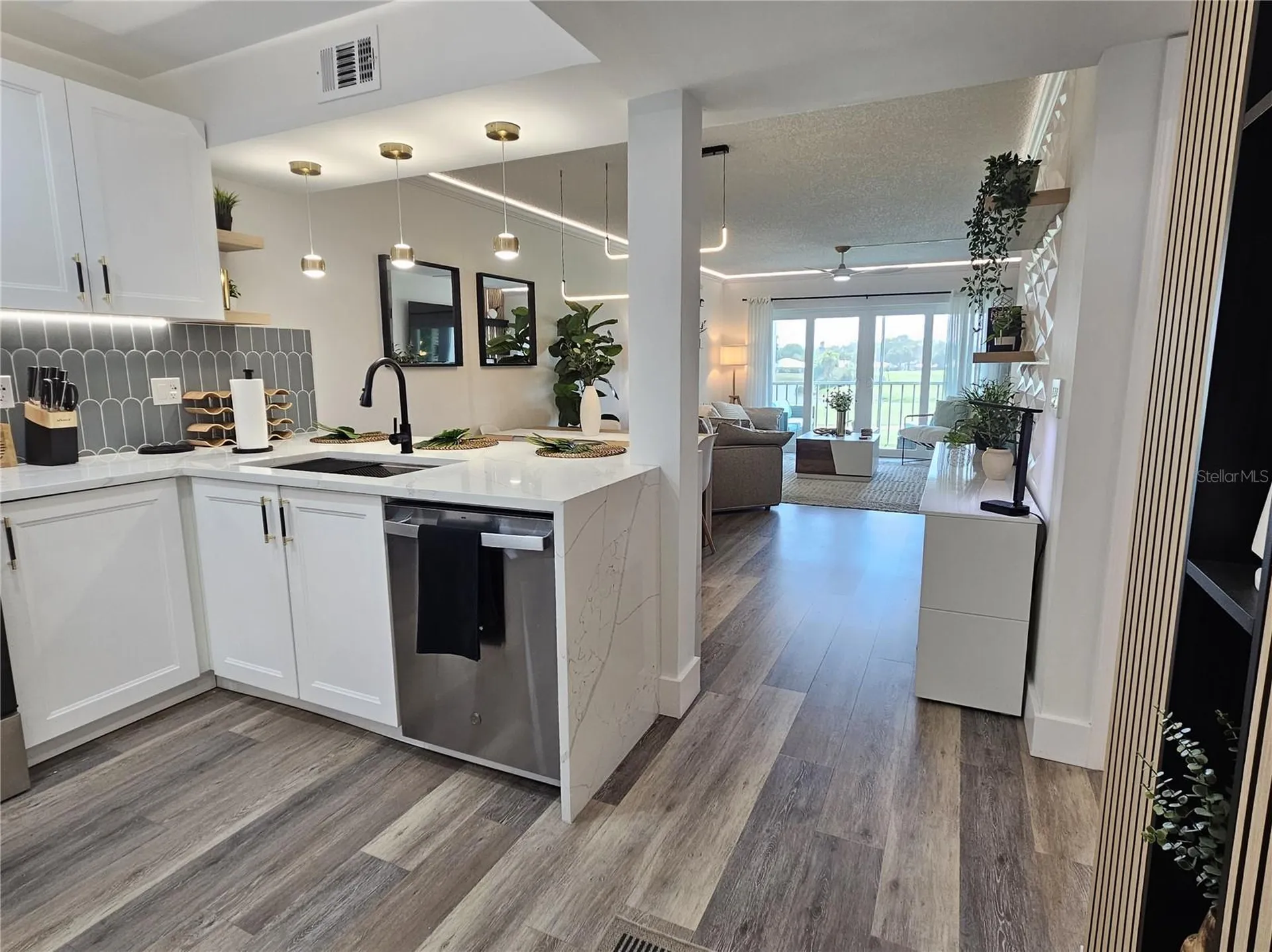 437 Cerromar Lane Venice FL 34293