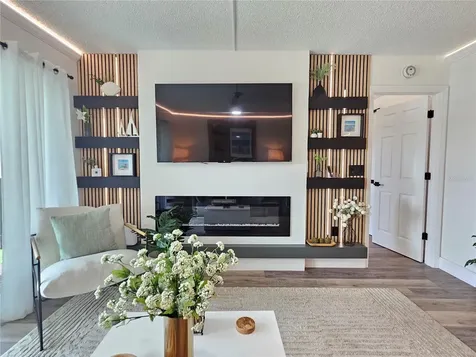 437 Cerromar Lane Venice FL 34293