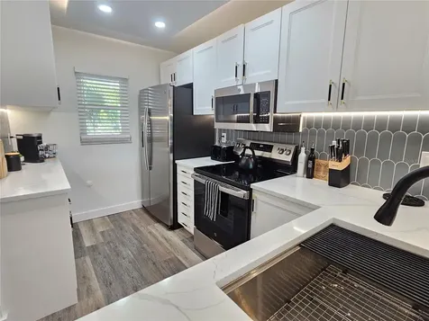 437 Cerromar Lane Venice FL 34293