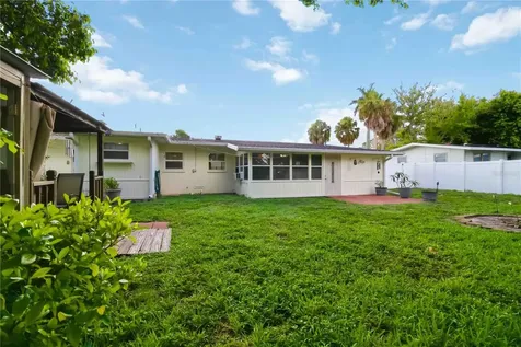 4704 Park Acres Drive Bradenton FL 34207