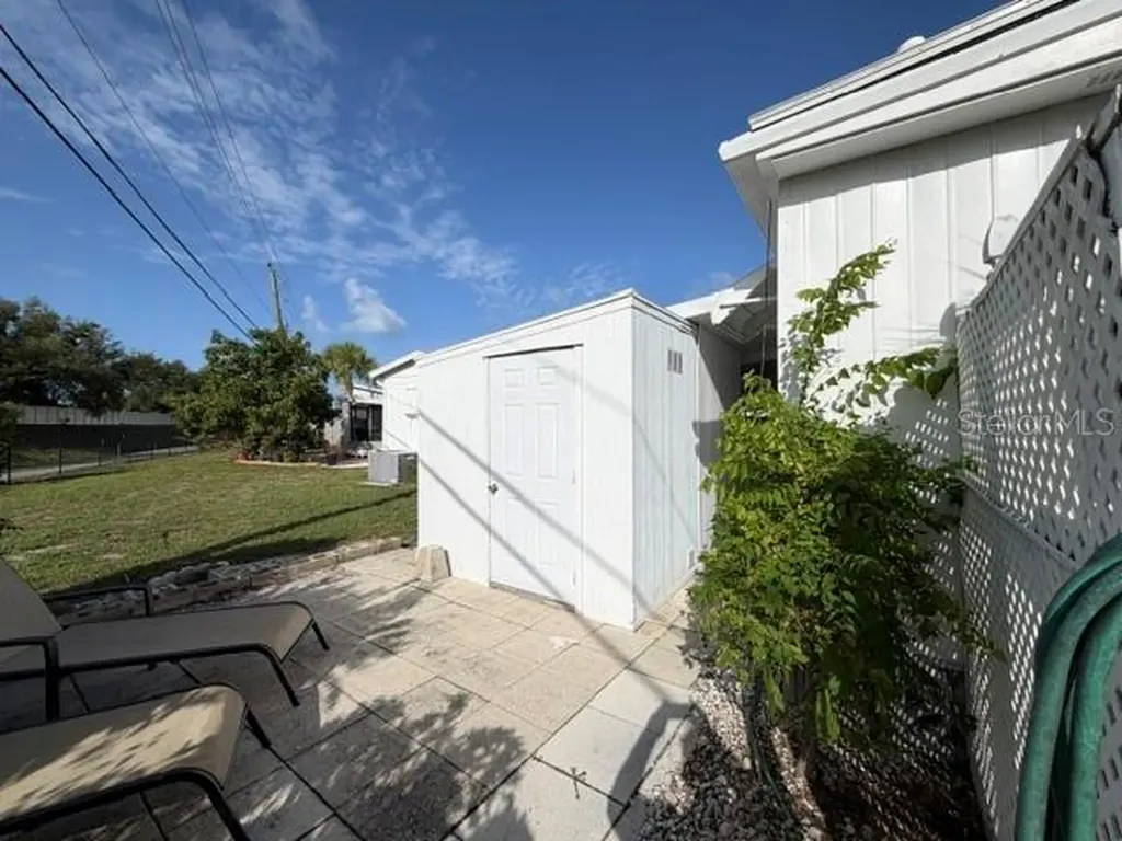 857 S Green Circle Venice FL 34285