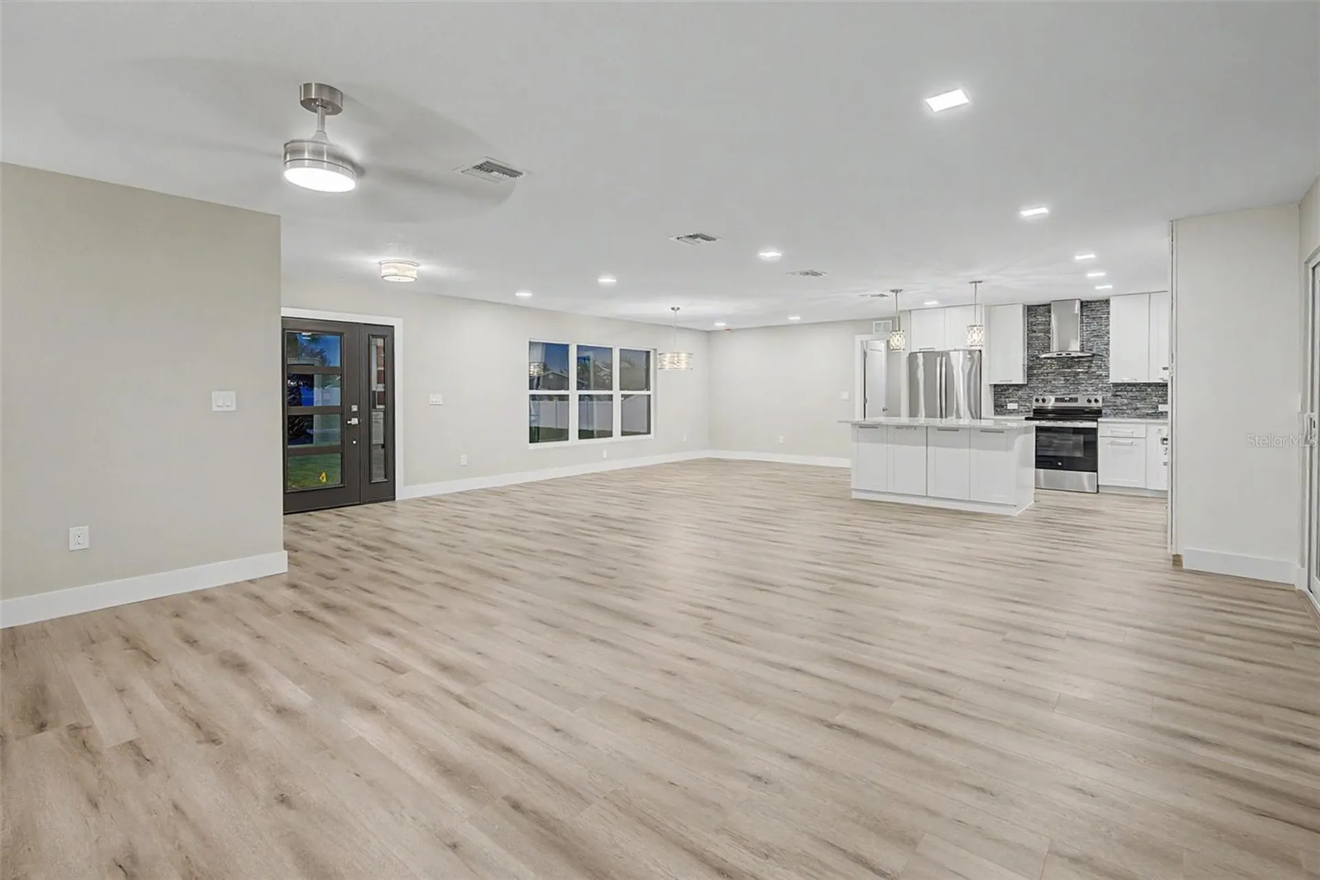 728 Spanish Main Drive Apollo Beach FL 33572