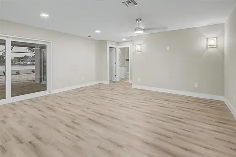 728 Spanish Main Drive Apollo Beach FL 33572