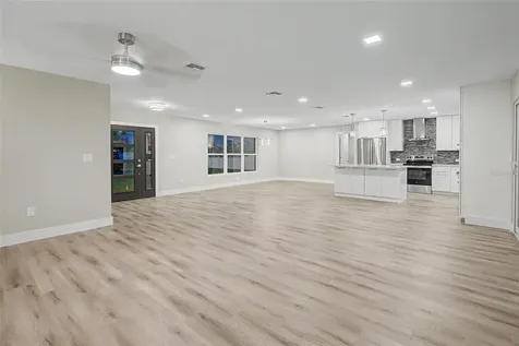 728 Spanish Main Drive Apollo Beach FL 33572