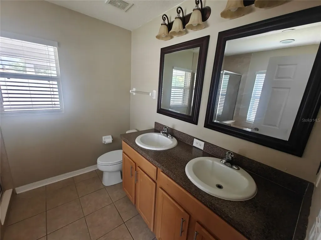 8225 Summer Wood Lane Riverview FL 33578