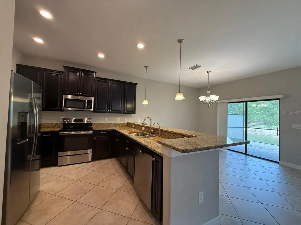 28423 Pleasant Bay Loop Wesley Chapel FL 33543