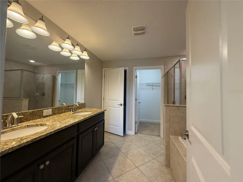 28423 Pleasant Bay Loop Wesley Chapel FL 33543