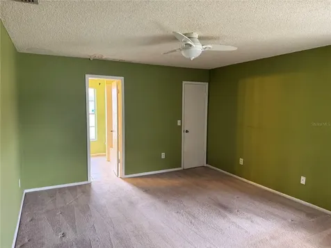 7131 Hollowell Drive Tampa FL 33634
