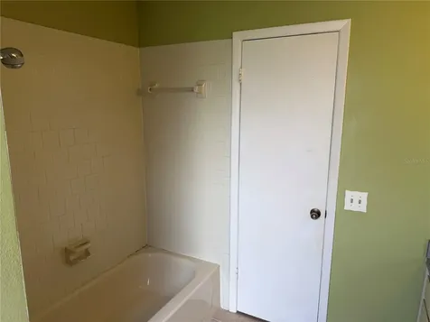 7131 Hollowell Drive Tampa FL 33634