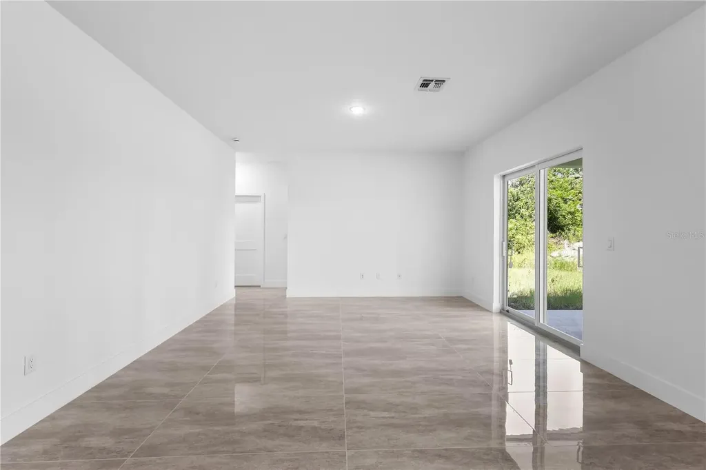 1142 Dutchess Street E Lehigh Acres FL 33974