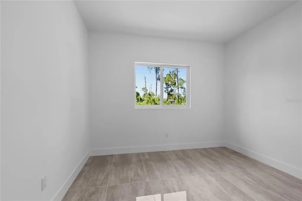 1142 Dutchess Street E Lehigh Acres FL 33974