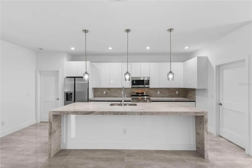 1142 Dutchess Street E Lehigh Acres FL 33974