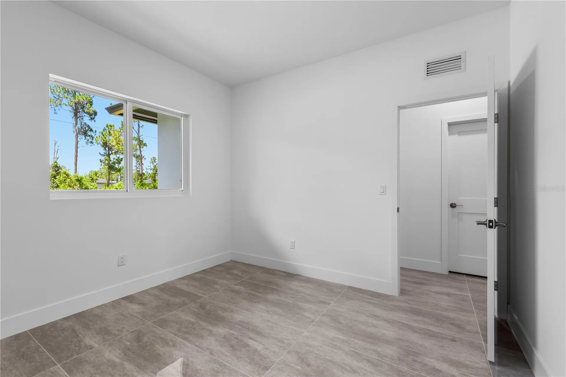 1142 Dutchess Street E Lehigh Acres FL 33974